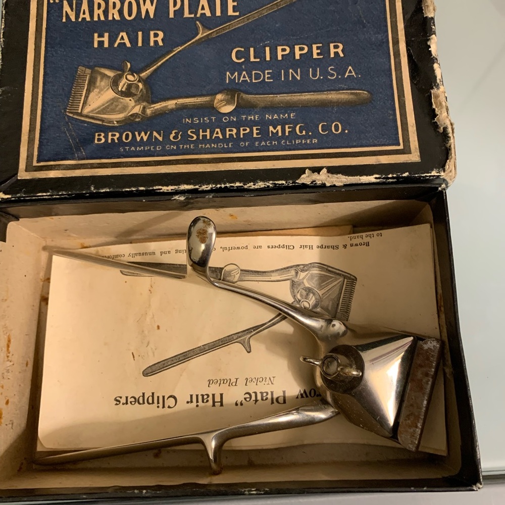 Narrow Plate Hair Clipper Made in USA Vintage circa 1930’s approx